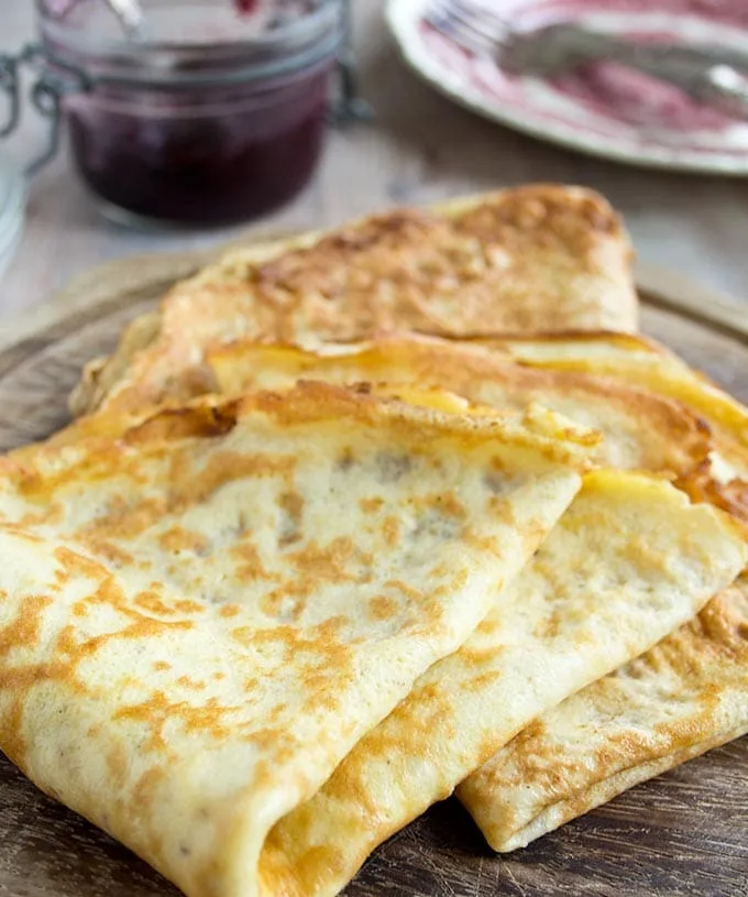 Low Carb Cream Cheese Crepes
