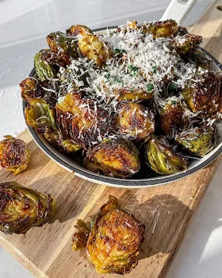 Keto Brussels Sprouts with Bacon