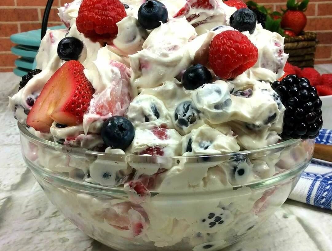 Cheesecake Berry Salad!!!