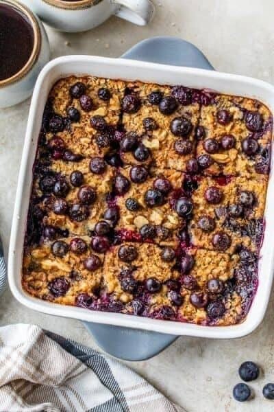 W/W Baked Oatmeal With Blueberries And Bananas