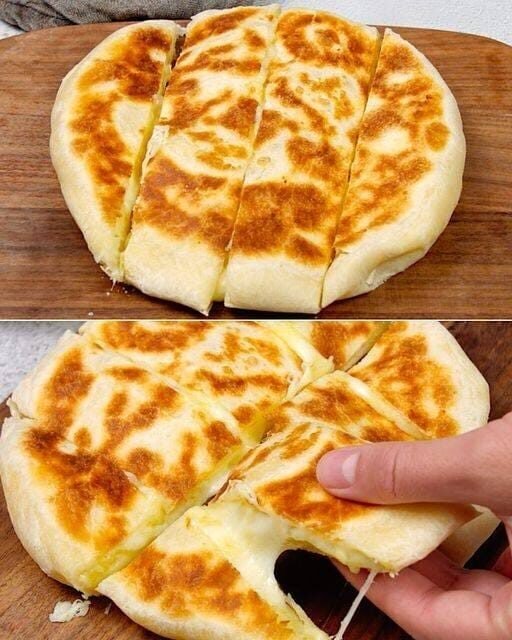 Cheesy Focaccia In A Pan