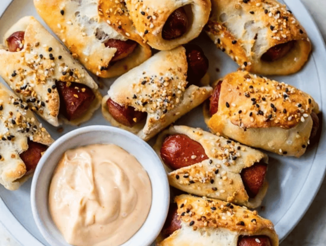 WW RECIPES & PLAN Everything Bagel Pigs In A Blanket