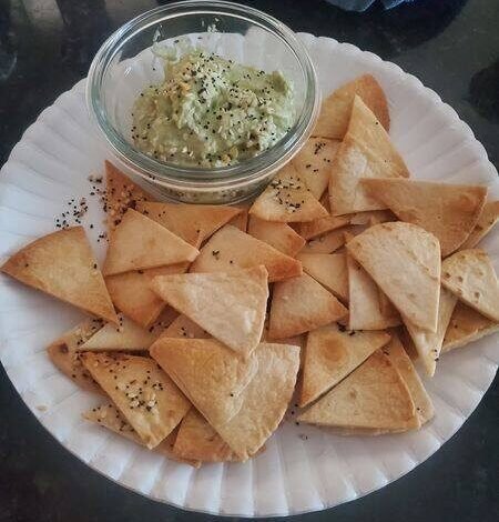 Keto chips and dip