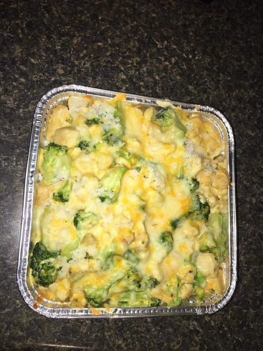 Keto broccoli chicken cheese casserole