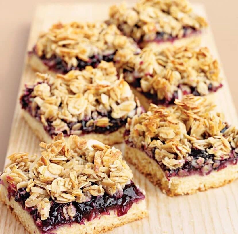 Weight Watchers Skinny Raspberry Oatmeal Bars