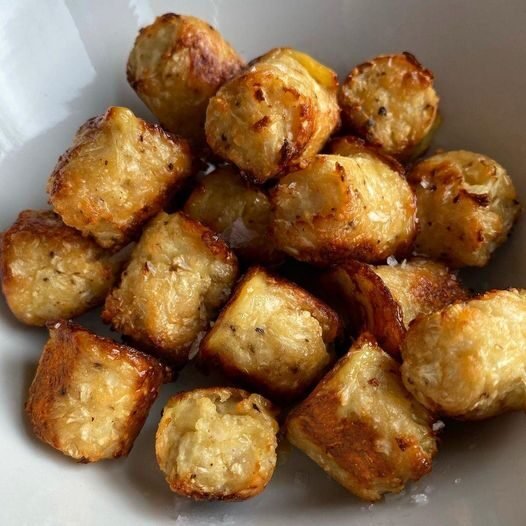 Air-Fried Cauliflower Tater Tots for a Healthier Crunch
