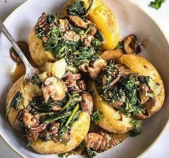 Mushroom and Spinach Stuffed Baked Potatoes
