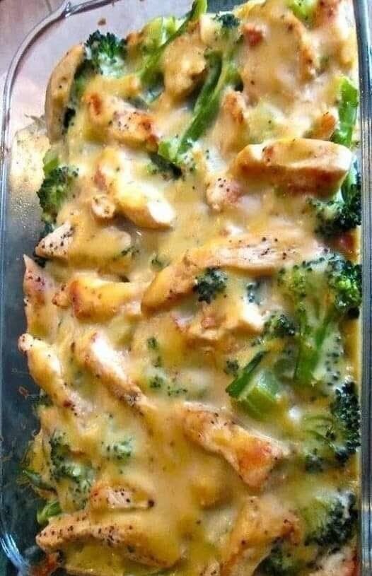 SKINNY CHICKEN BROCCOLI CASSEROLE