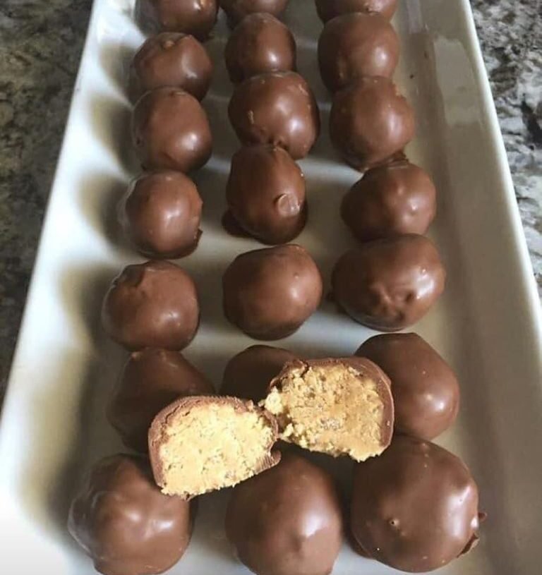Weight Watchers No-Bake Chocolate Peanut Butter Balls