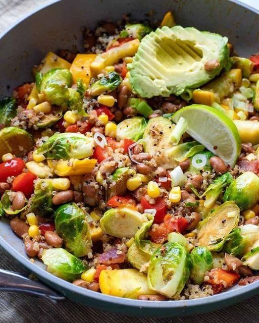 Vegan Easy Quinoa & Pinto Bean Skillet