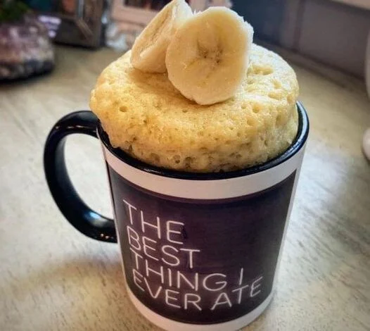 BANANA BREAD MUFFIN IN A MUG.