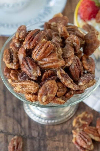 Irresistible Keto Candied Pecans: A Quick and Flavorful Delight