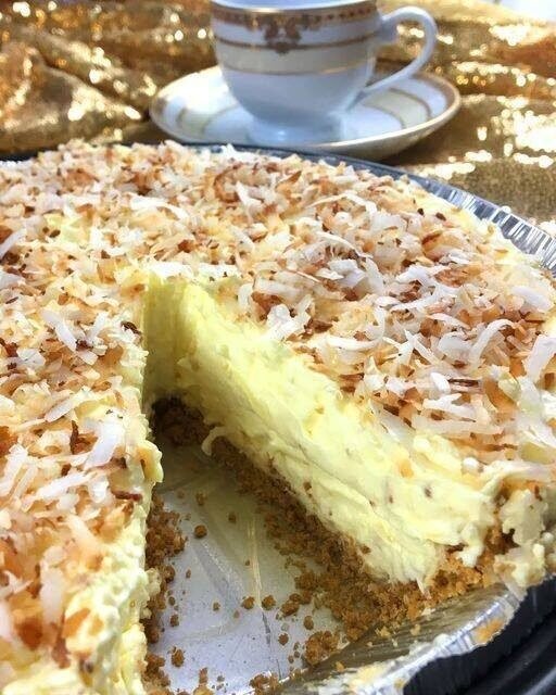 Keto Odyssey: Crafting the Perfect Coconut Cream Pie😋