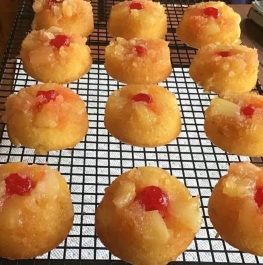 Weight Watchers Pineapple Upside Down Cupcakes