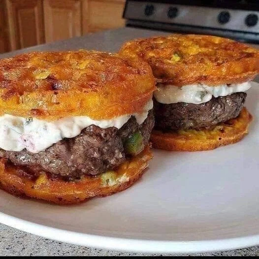 KETO Low Carb Chaffle Burger