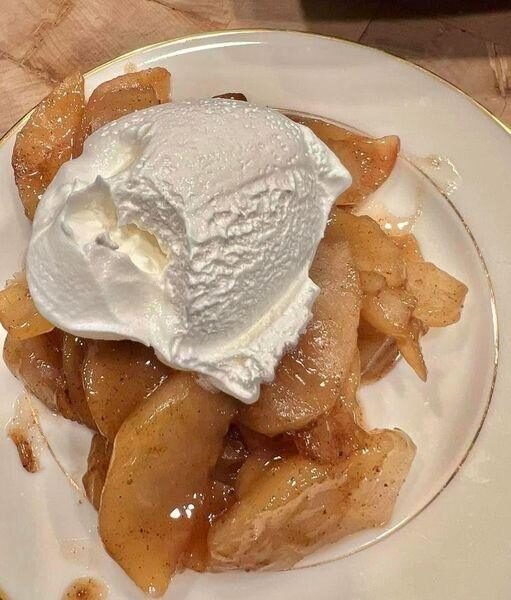 Cinnamon Apples with Whipped Cream