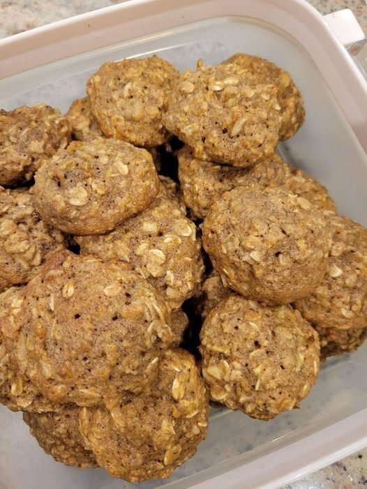 Low-Point Fresh Apple Oatmeal Cookies (Weight Watchers)