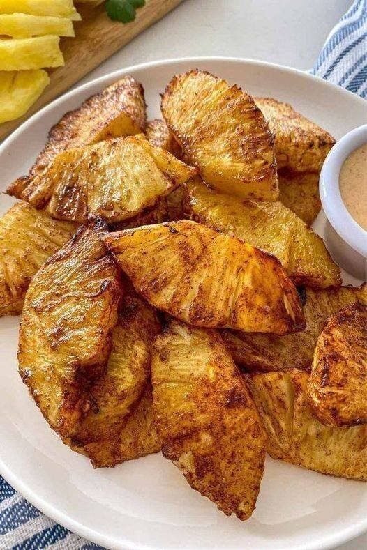 Easy Air Fryer Pineapple