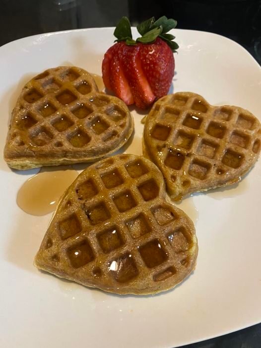 peanut butter and eggs waffles