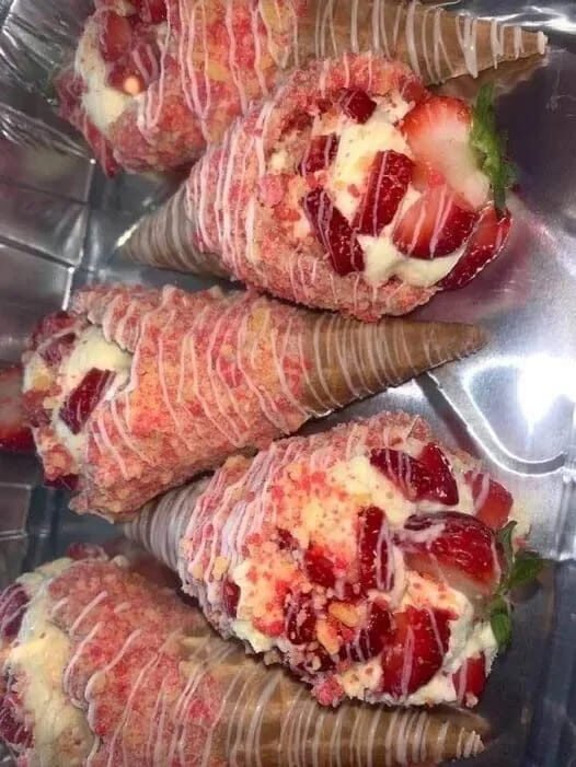 Keto Strawberry Crunch Cheesecake Cones