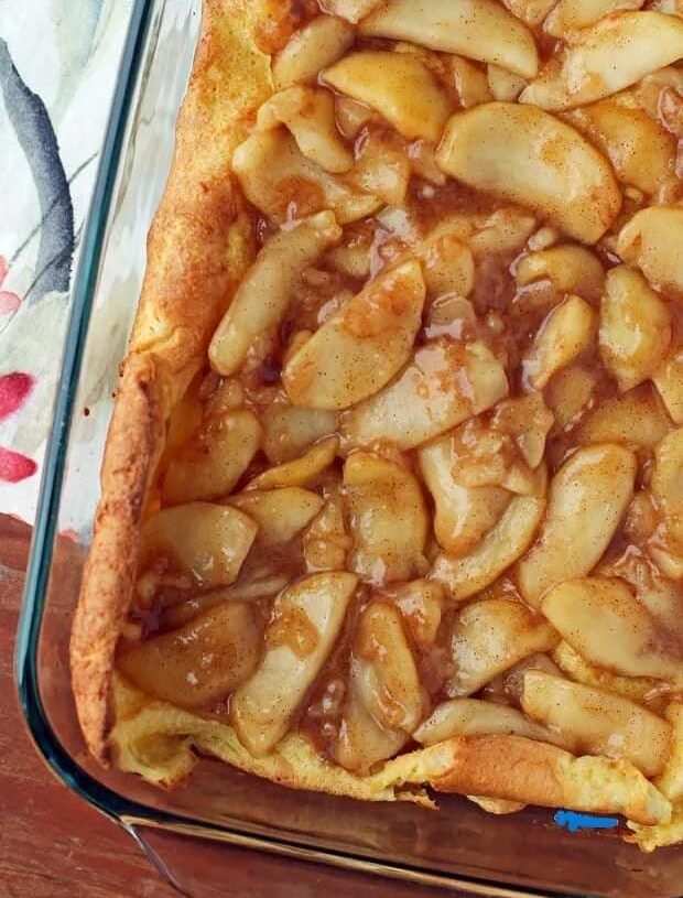 Wholesome Puff Pancake Bake with Warm Apple Topping