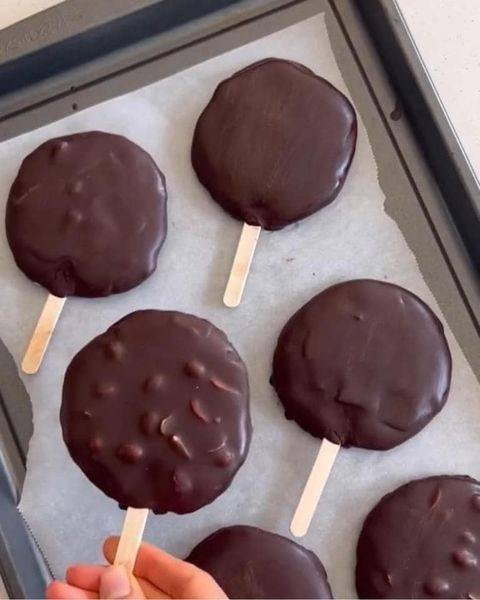 Low-Point Yogurt Peanut Butter Pops