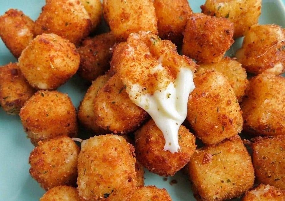 Air Fried Vegan Mozzarella Bites