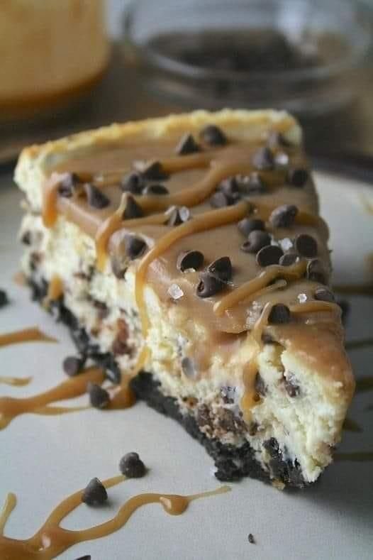 Salted Caramel Chocolate Chip Cheesecake