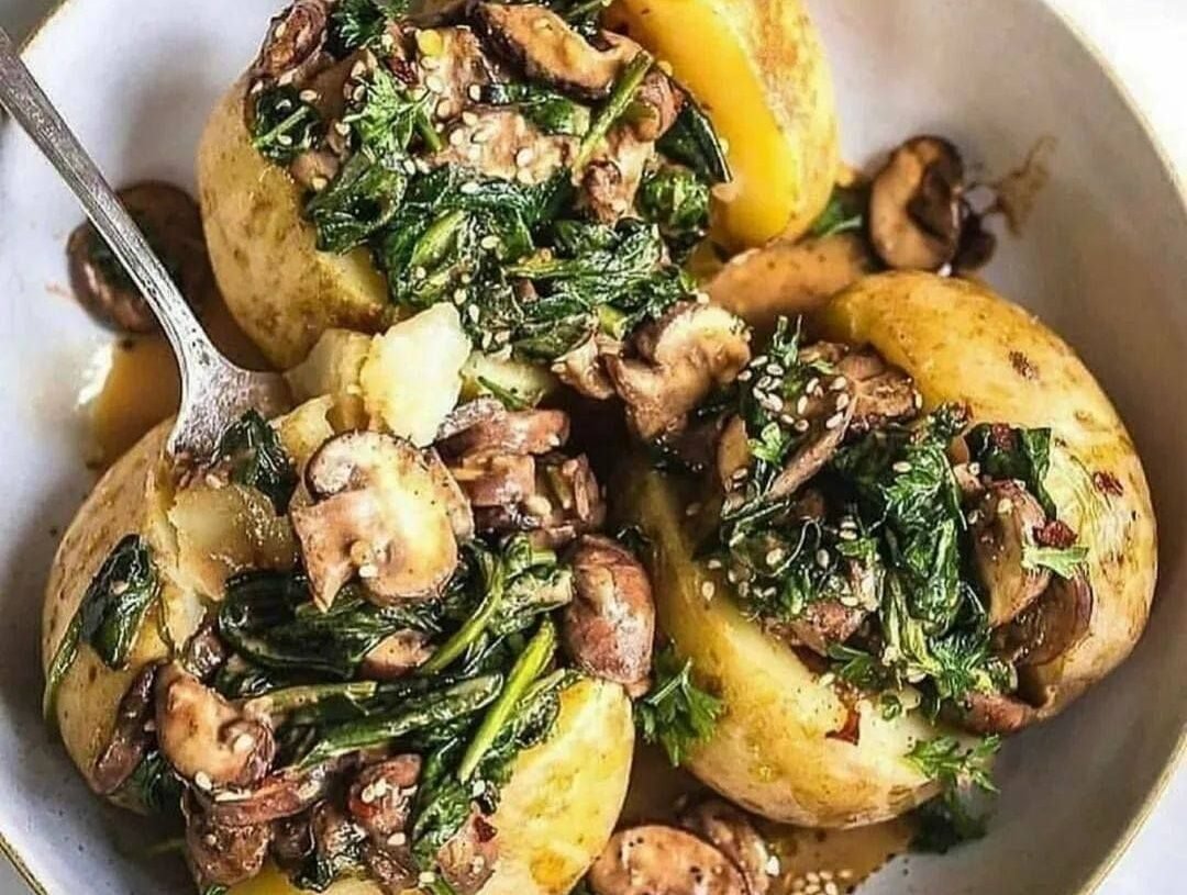 Vegan Stuffed Baked Potatoes with Mushroom and Spinach Recipe