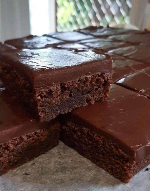 Fudgy Vegan Turtle Brownies Recipe