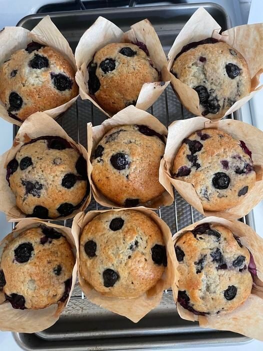 Three Ingredient Weight Watchers Miracle blueberry muffins