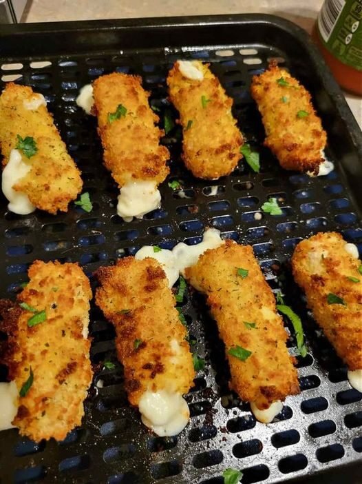 Keto MOZZARELLA STICK Recipe