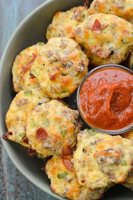 Supreme Pizza Puffs