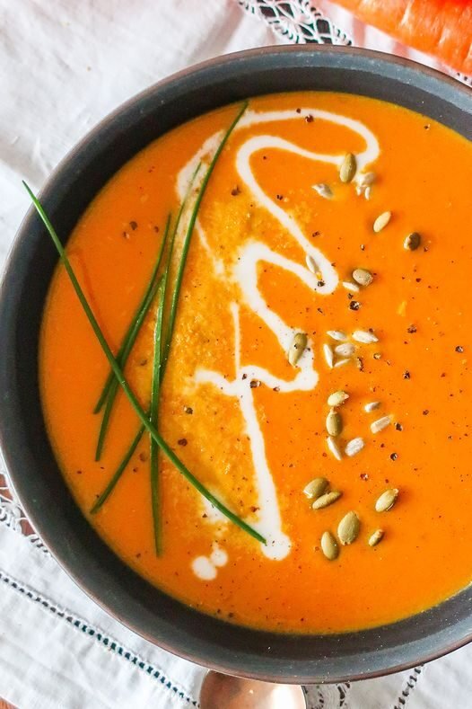 Vegan 30-Minute Thai Carrot Soup Receipe
