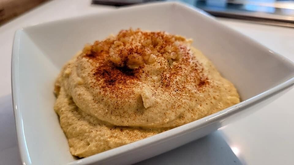 Easy Homemade Hummus