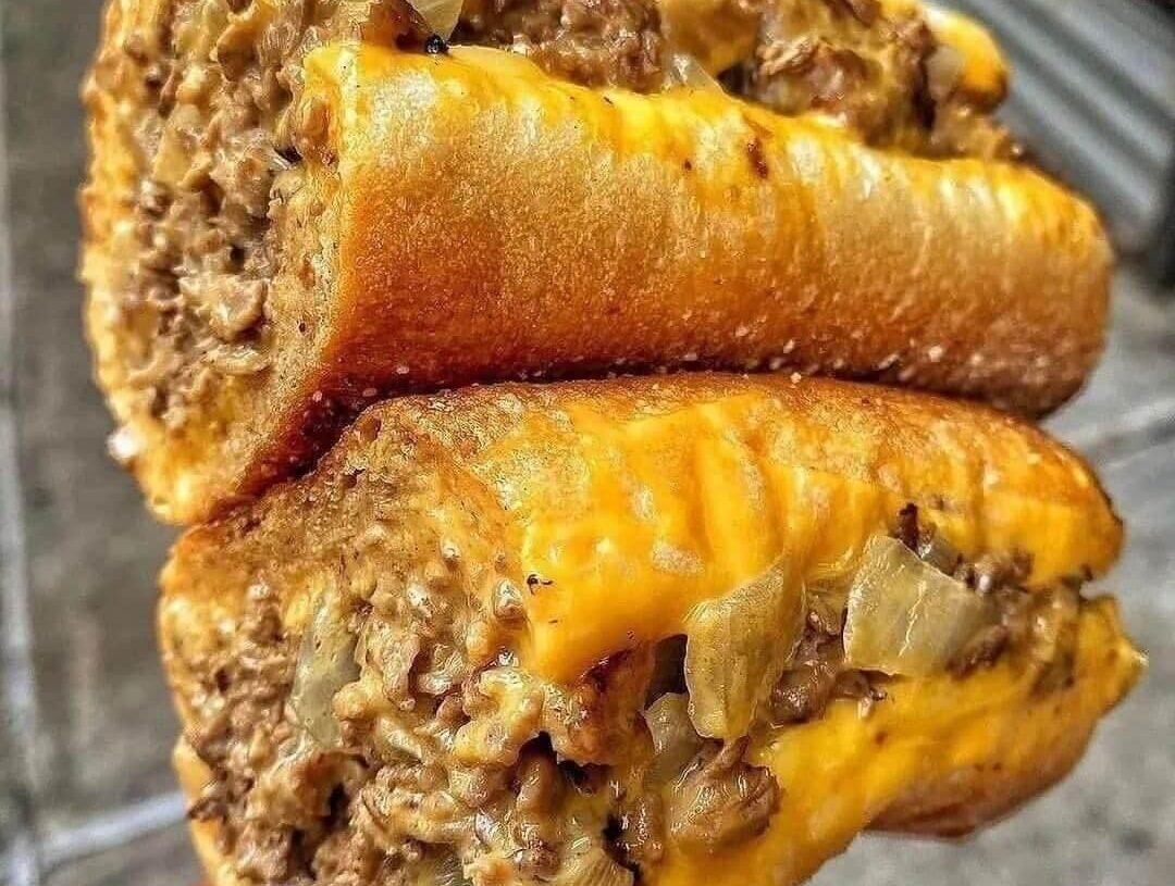 Philly Cheesesteak Sloppy Joes