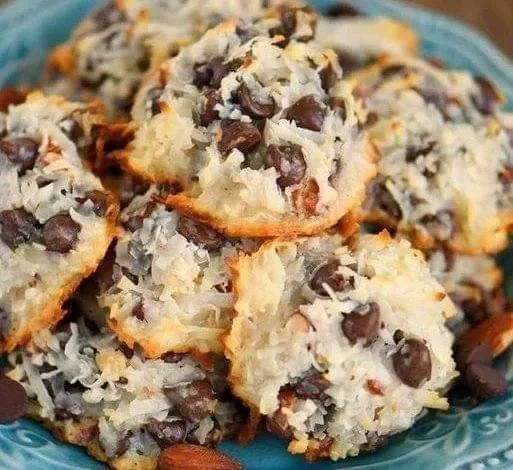 0-Point Almond Joy Cookies with Weight Watchers Points