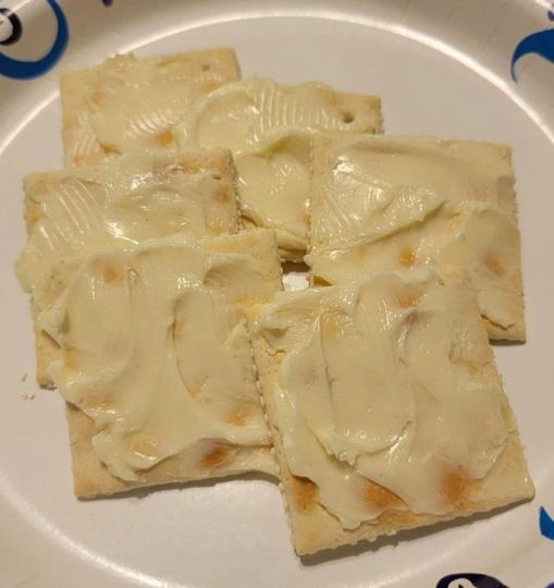 Savory Saltine Crackers with Butter