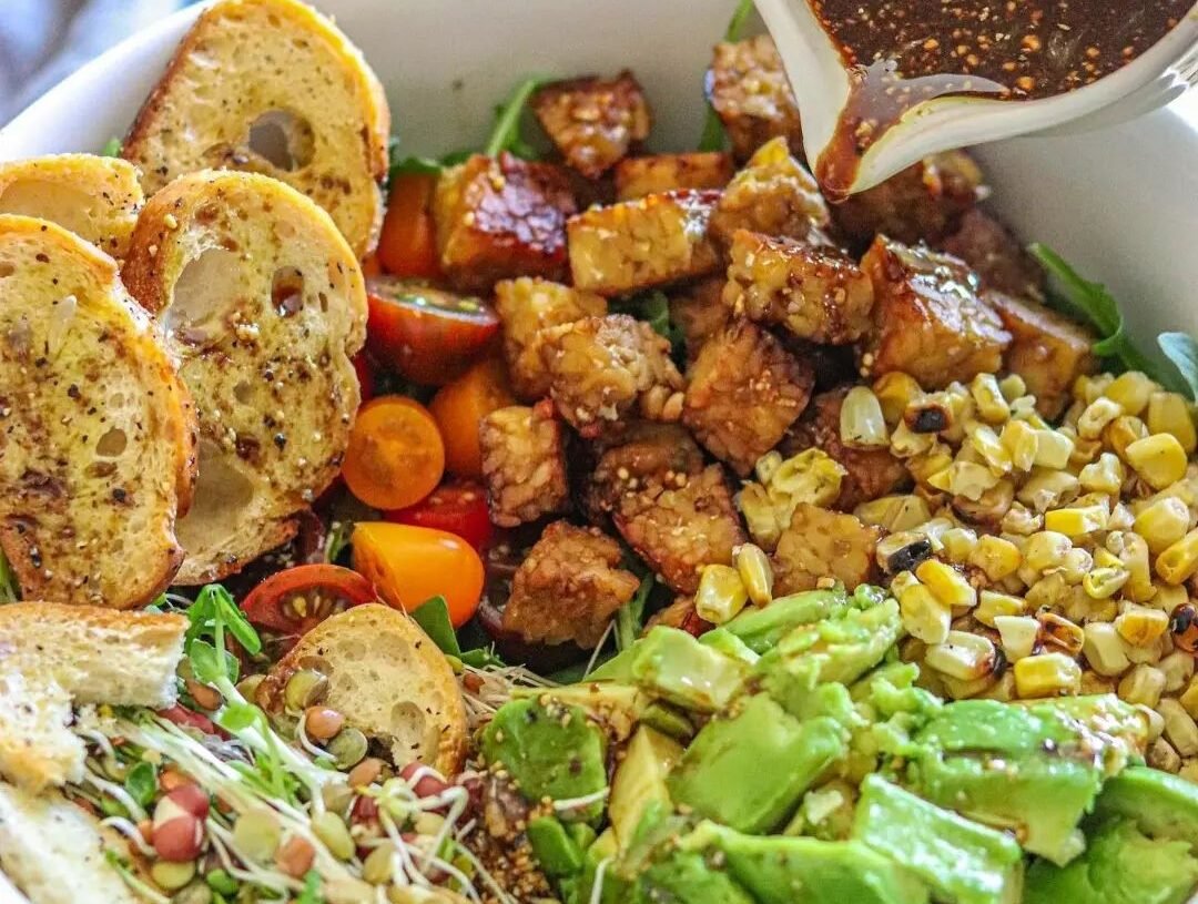 Refreshing Lime Tempeh Salad with Avocado and Sprouts