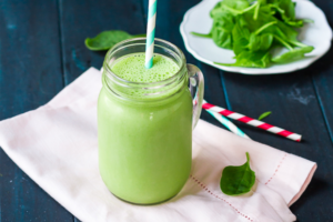 Vegan Peanut Butter & Banana Green Smoothie🥫🥬