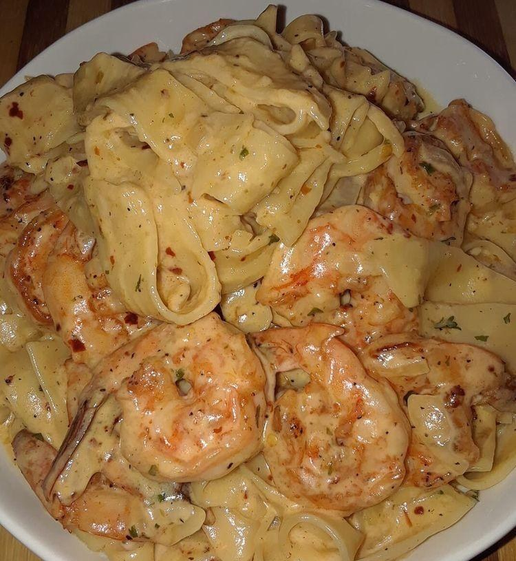 Keto Shrimp Alfredo