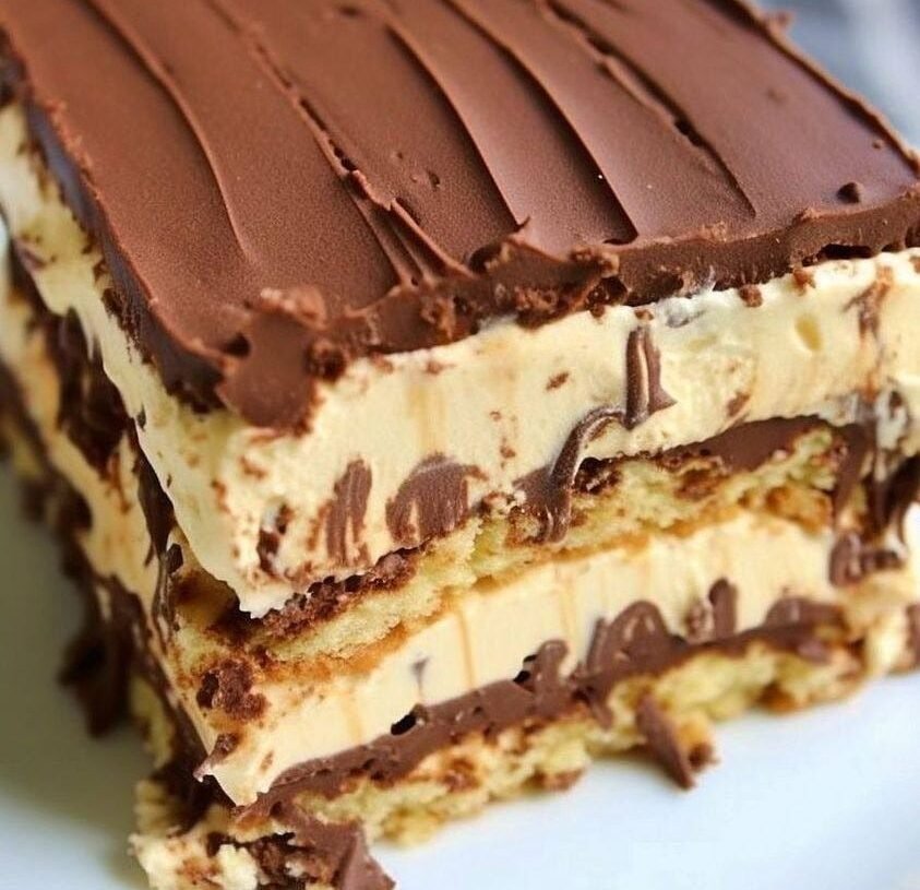 Keto No-Bake Peanut Butter Eclair Cake