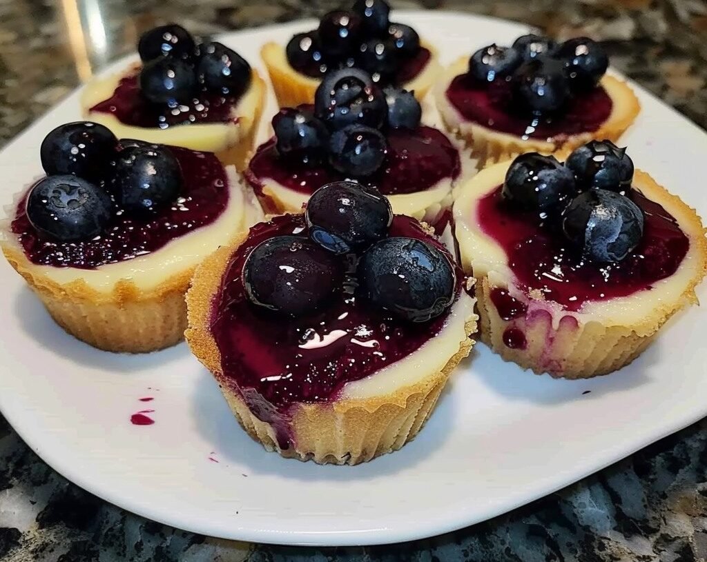 Low-Point Low-Carb Cheesecake with Blueberry Compote