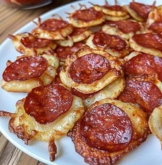 Keto 2 Ingredient Pizza Chips