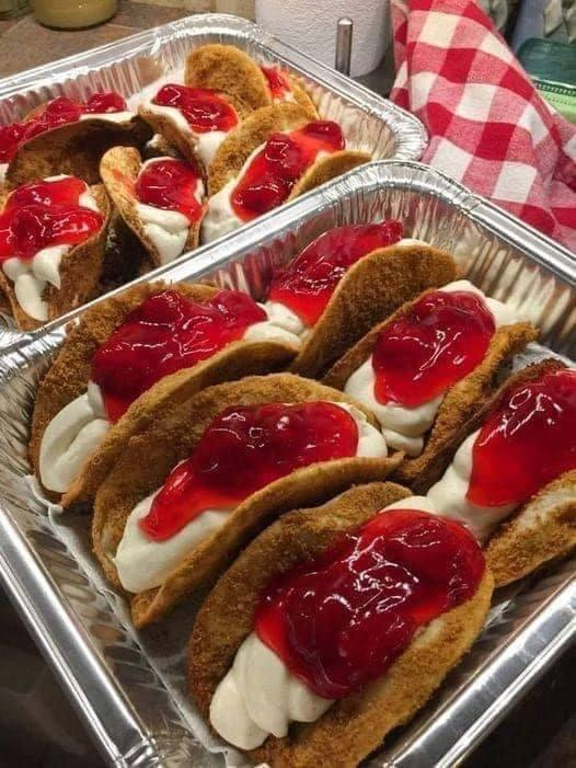 Keto Mini Strawberry Cheesecake Tacos