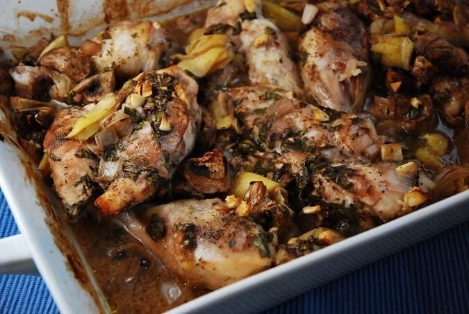 ROASTED ARTICHOKE AND MUSHROOM CHICKEN RECIPE – 2 POINTS