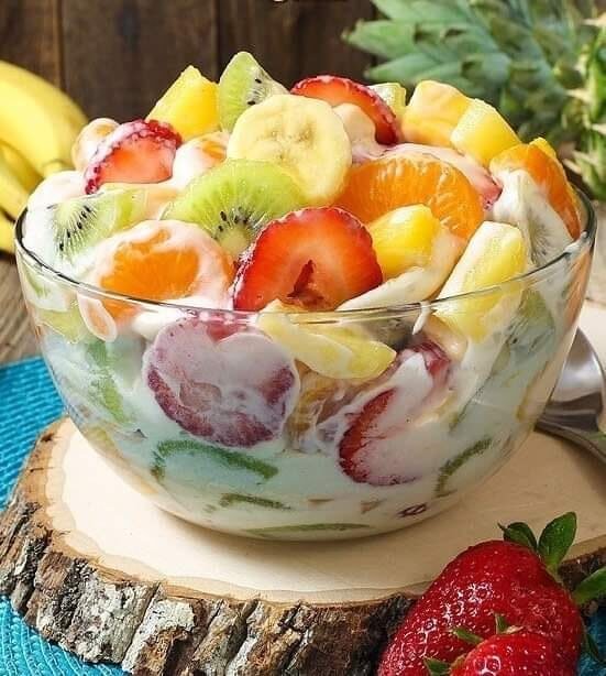 Easy Creamy Fruit Salad Recipe