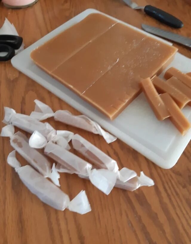 Keto Caramel Sauce Recipe