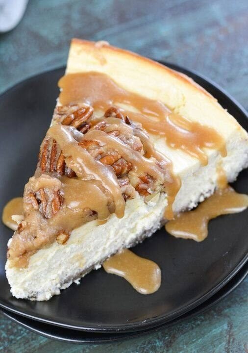 Keto Butter Pecan Cheesecake