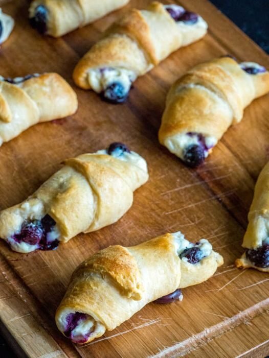 Weight Watchers Blueberry Cheesecake Rolls